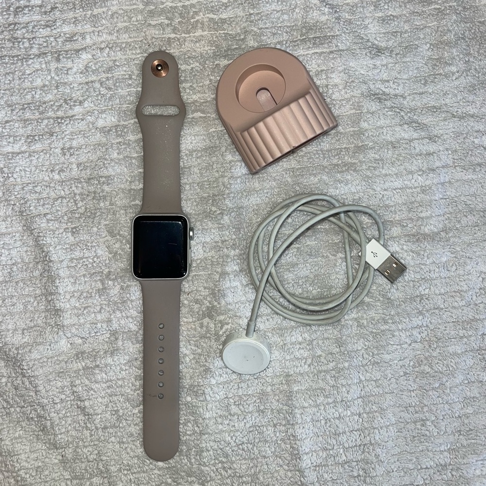 Apple Watch 32 mm great condition